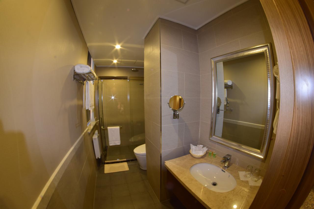 Royal Mountain Hotel 乌兰巴托 外观 照片