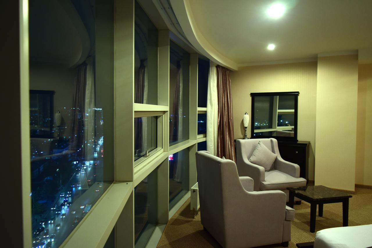Royal Mountain Hotel 乌兰巴托 外观 照片