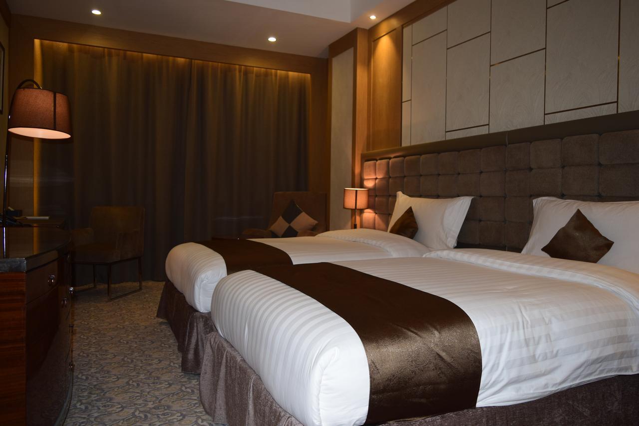 Royal Mountain Hotel 乌兰巴托 外观 照片