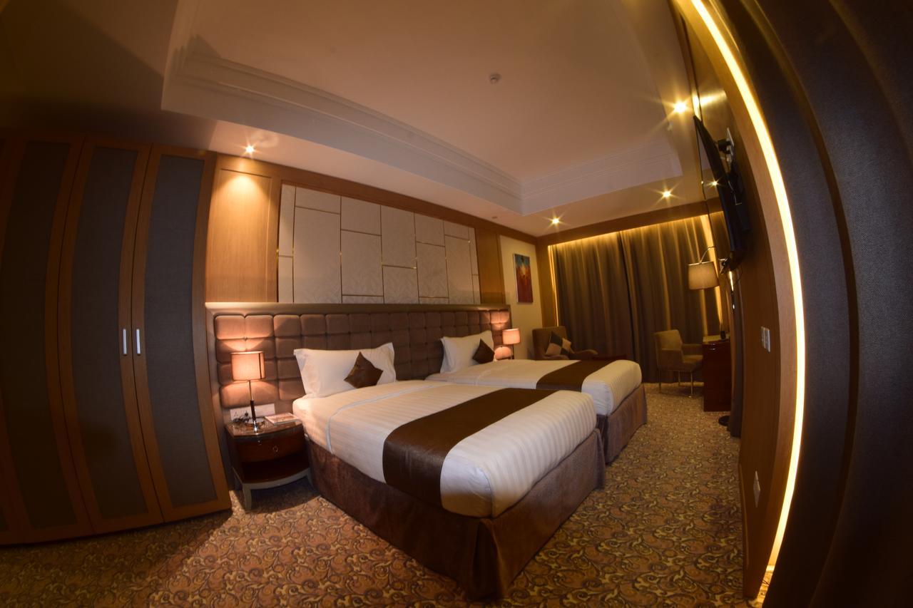 Royal Mountain Hotel 乌兰巴托 外观 照片